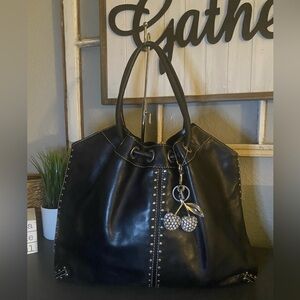 MICHAEL Michael Kors black leather drawstring bucket tote EUC